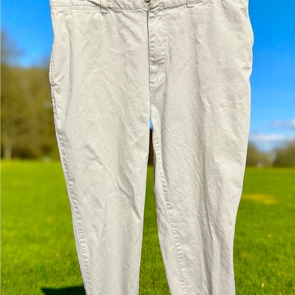 Ralph Lauren White Chinos Relaxed Fit Summer Essential - Picture 1 of 5